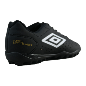 Chuteira Society UMBRO Neo Striker